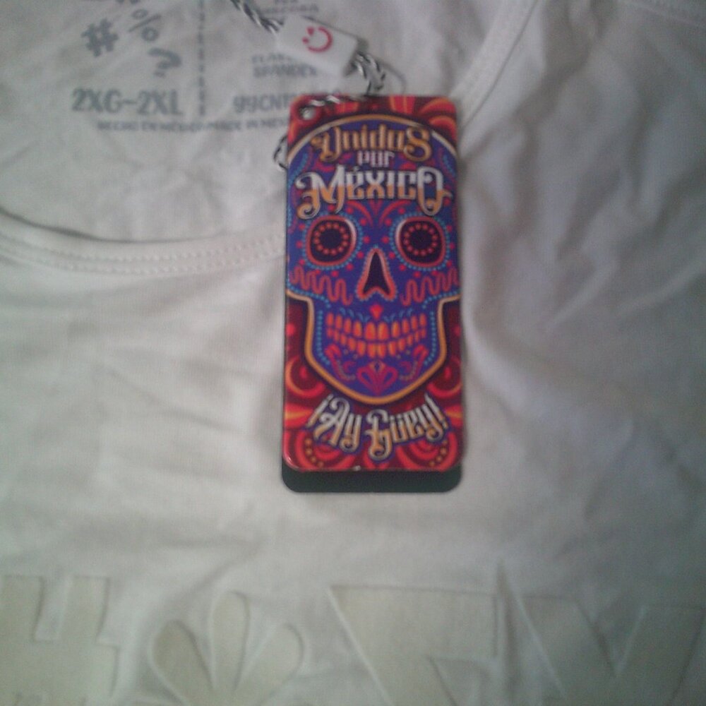 Unidos por Mexico T-shirt Xlarge NWT Ay Guey T-shirt